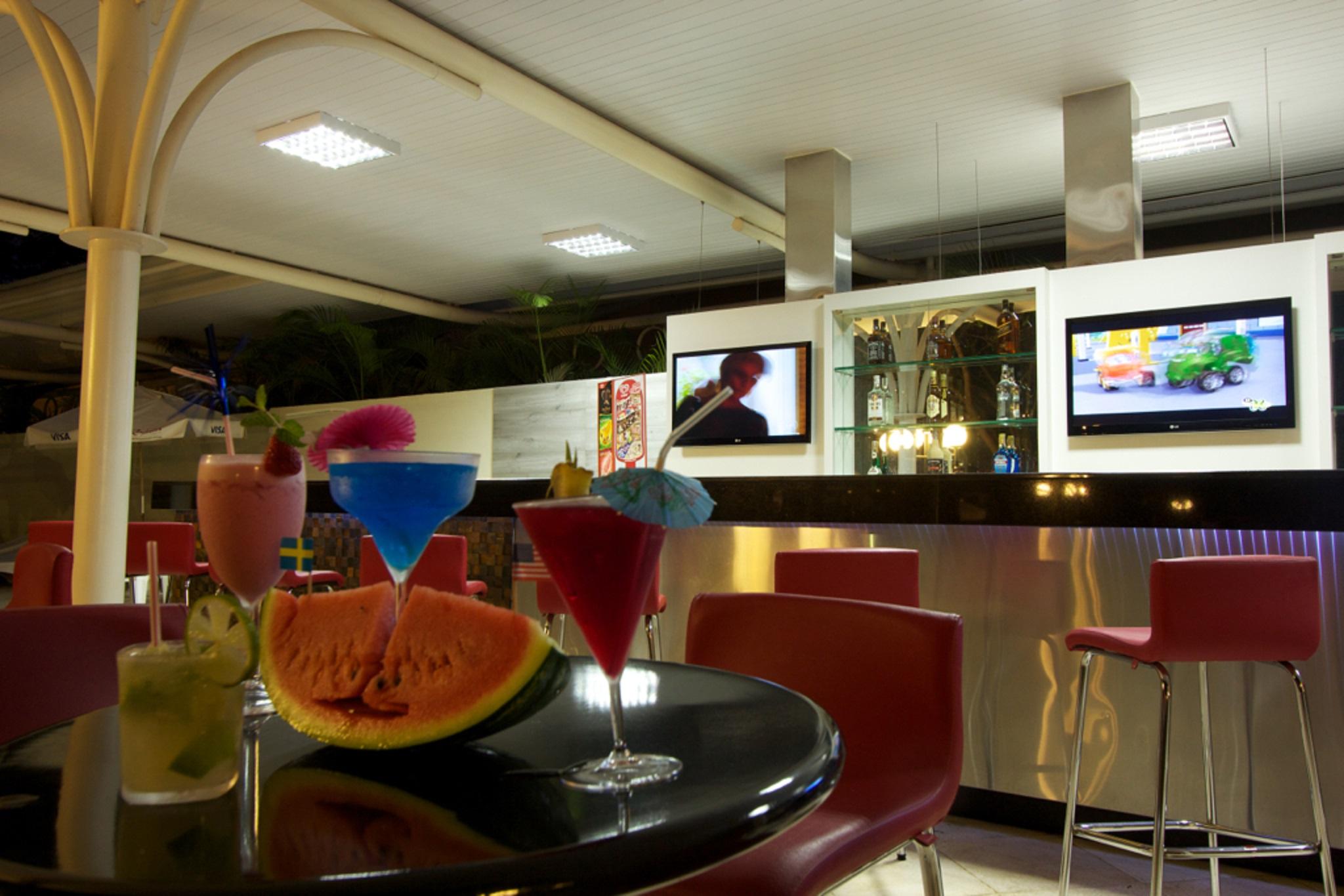 Rafain Palace Hotel & Convention Center ฟอสดูอีกวาซู ภายนอก รูปภาพ