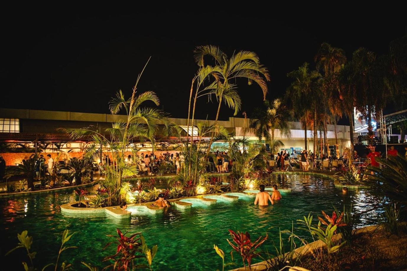 Rafain Palace Hotel & Convention Center ฟอสดูอีกวาซู ภายนอก รูปภาพ